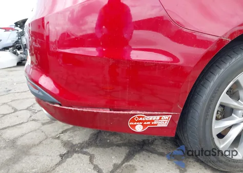 2017 Ford Fusion Energi Se Luxury z USA, uszkodzony, nr VIN 3FA6P0PU3HR413711